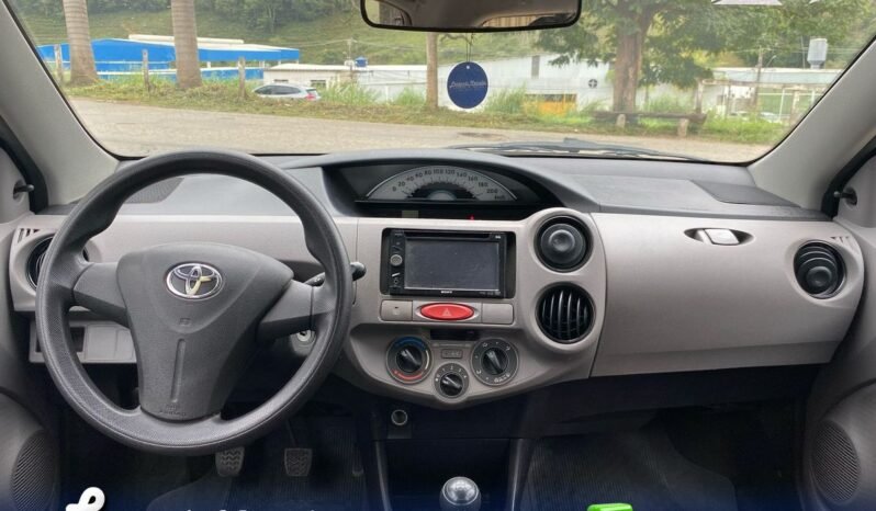 TOYOTA ETIOS 2013