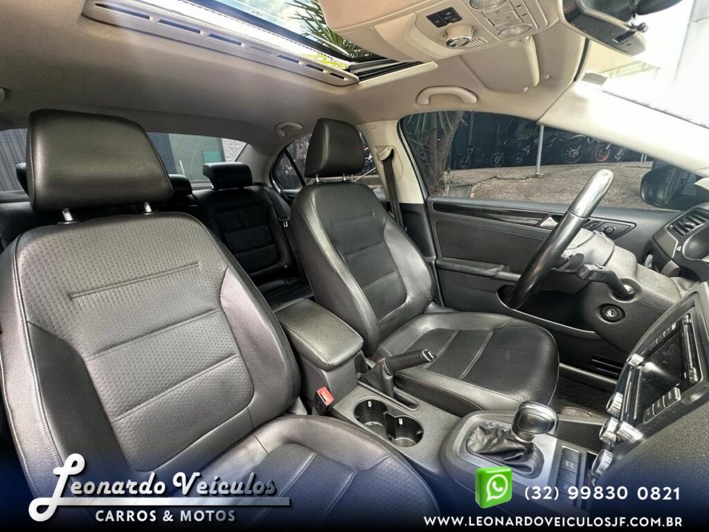 VOLKSWAGEN JETTA COMFORTLINE 2.0 AT 2014