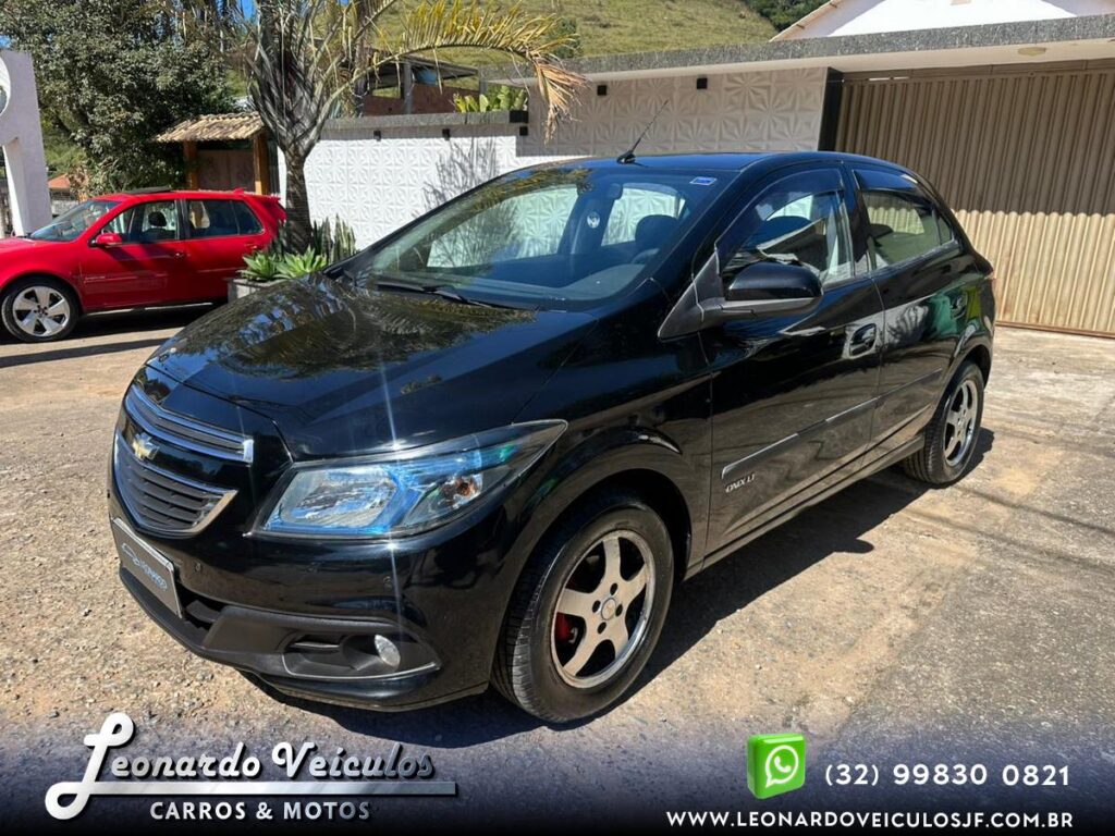 CHEVROLET ONIX LT 1.4 2013