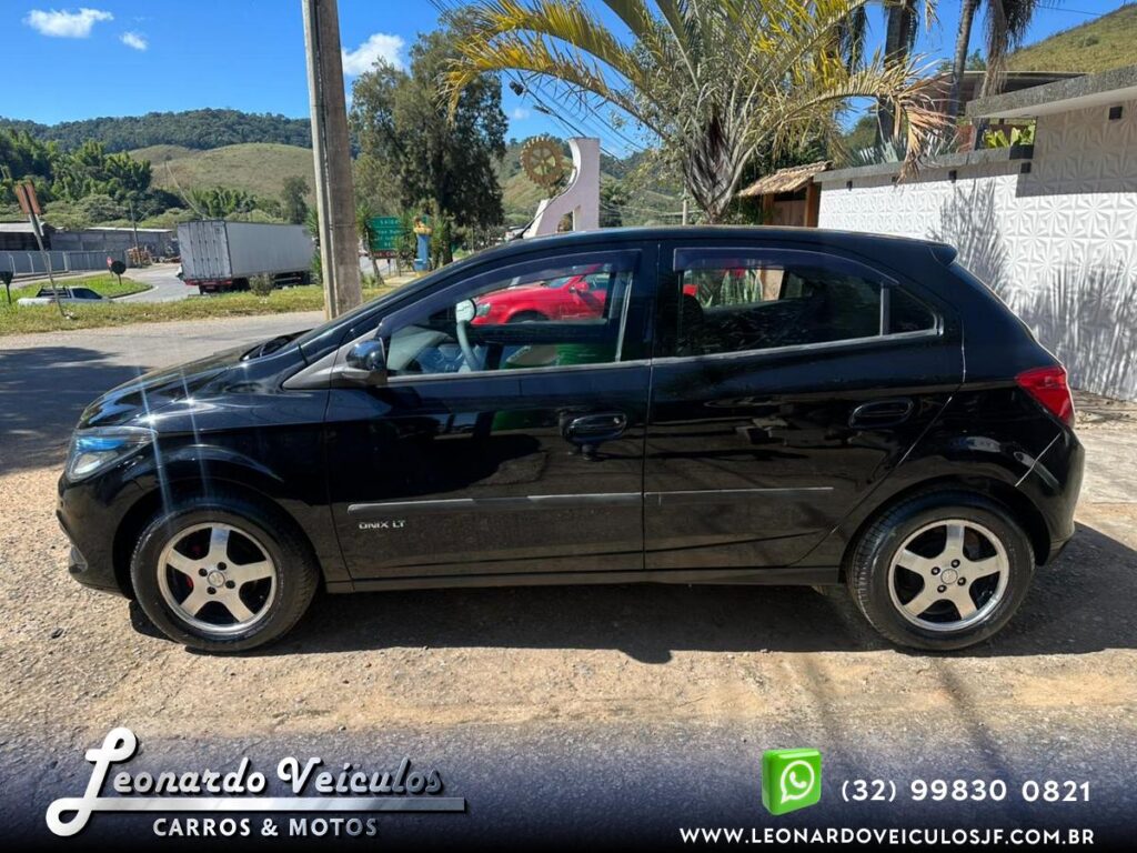 CHEVROLET ONIX LT 1.4 2013