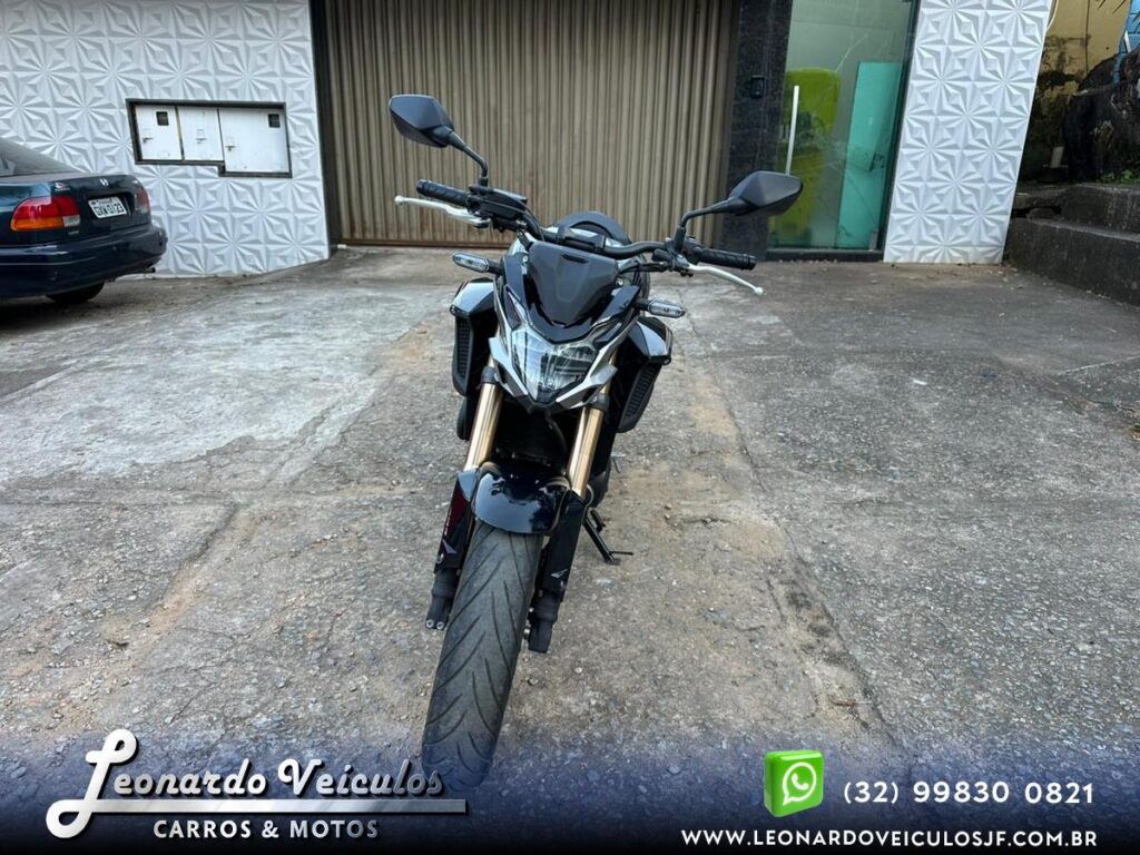 HONDA CB500F 2023