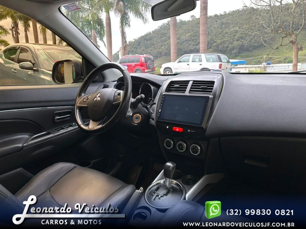 MITSUBISHI ASX 2.0 4.2 2015