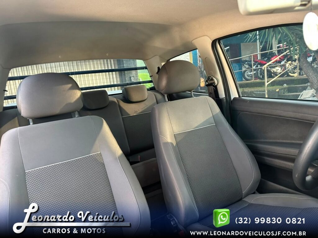 VOLKSWAGEN SAVEIRO ROBUST 1.6 CD 2023