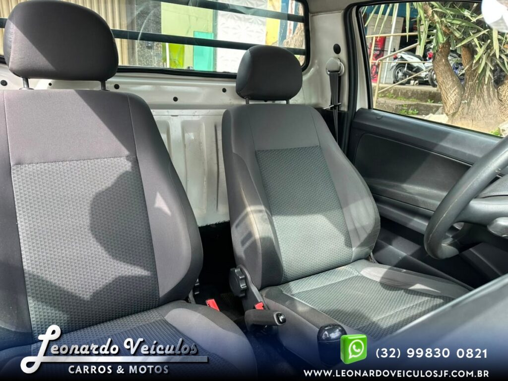VOLKSWAGEN SAVEIRO ROBUST 1.6 CS 2023