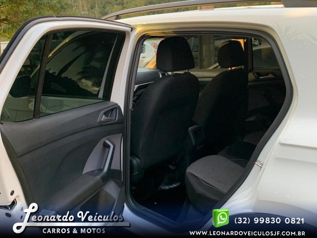 VOLKSWAGEN T-CROSS 1.0 TSI 2025