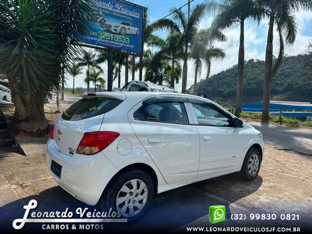 CHEVROLET ONIX LT 1.0 2015