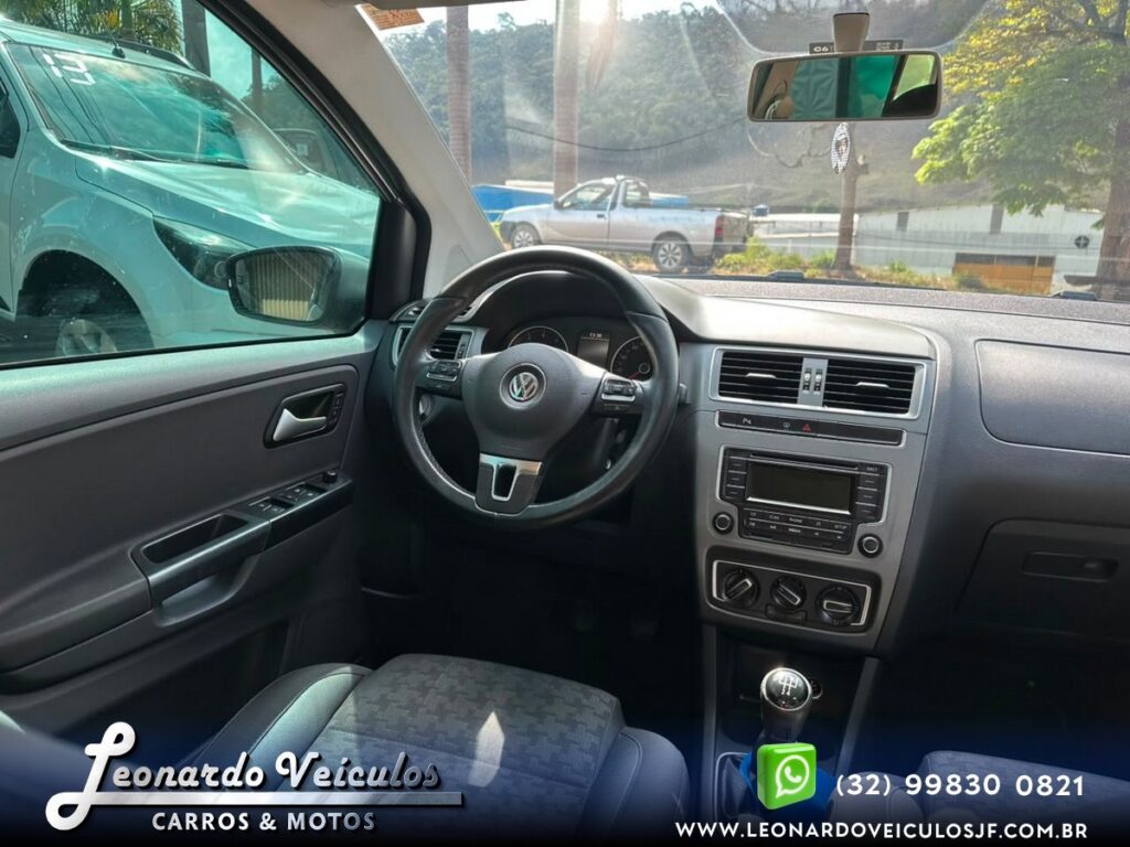VOLKSWAGEN FOX COMFORTLINE 1.0 2015