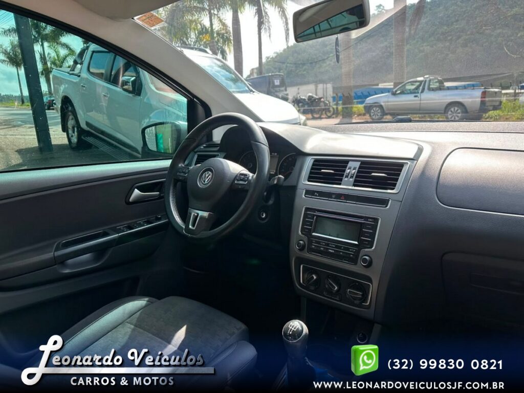 VOLKSWAGEN FOX COMFORTLINE 1.0 2015