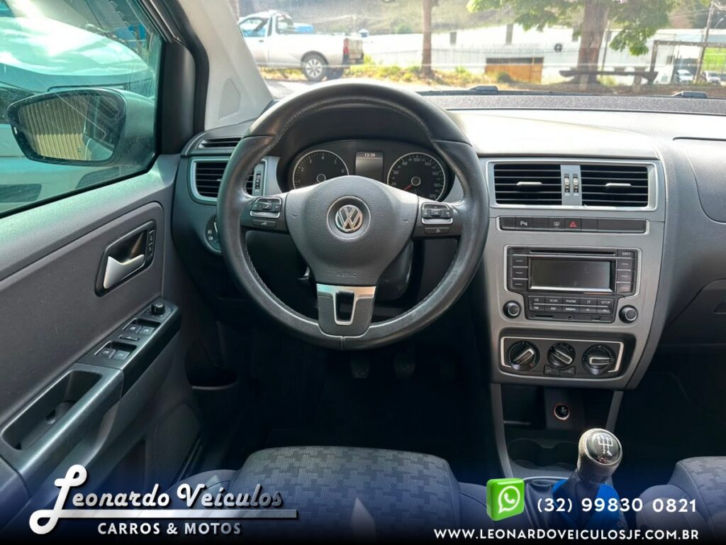 VOLKSWAGEN FOX COMFORTLINE 1.0 2015