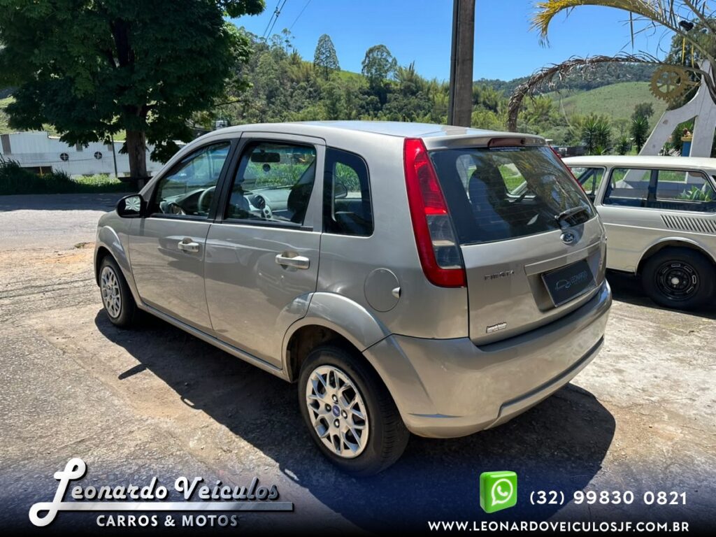 FORD FIESTA 1.6 FLEX HATCH 2013