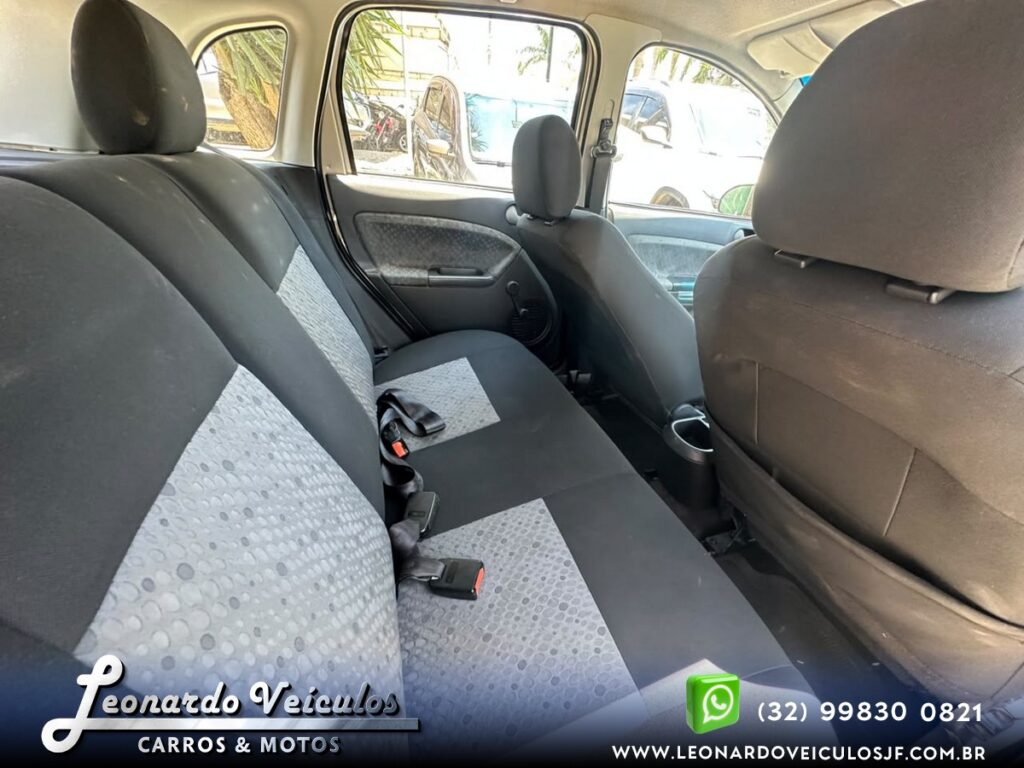 FORD FIESTA 1.6 FLEX HATCH 2013