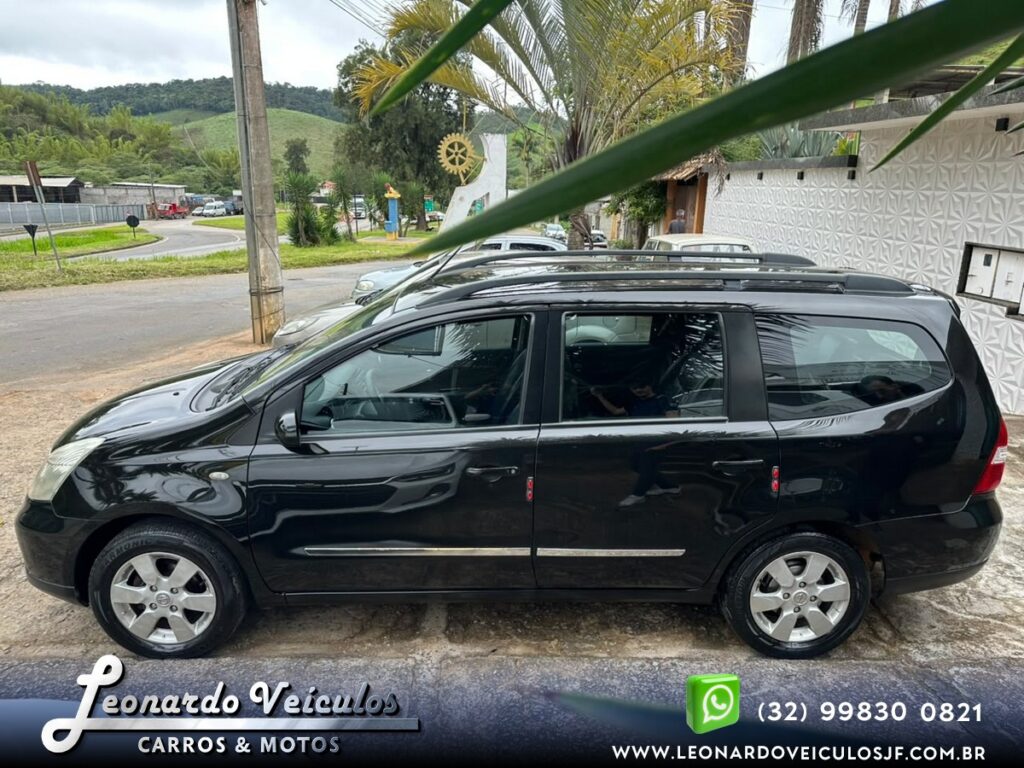 NISSAN LIVINA GRAND SL 1.8 AUT 2011
