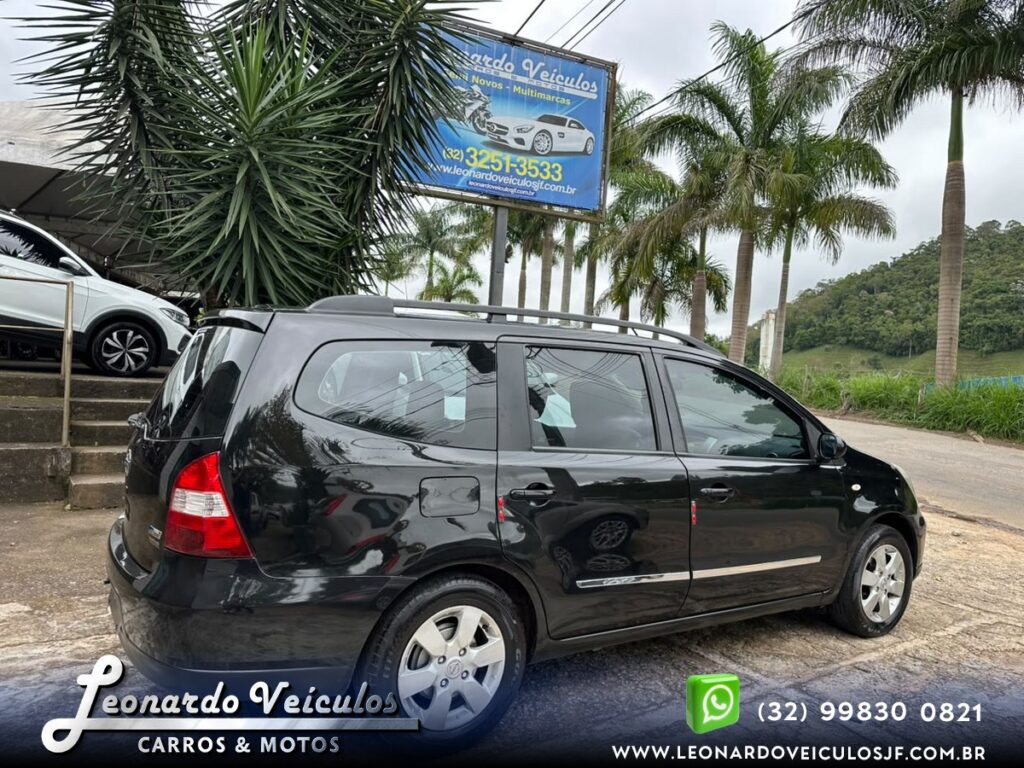 NISSAN LIVINA GRAND SL 1.8 AUT 2011