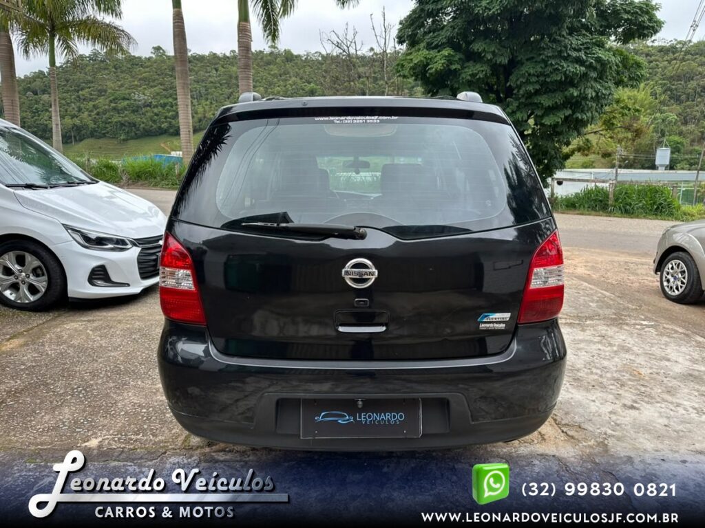NISSAN LIVINA GRAND SL 1.8 AUT 2011